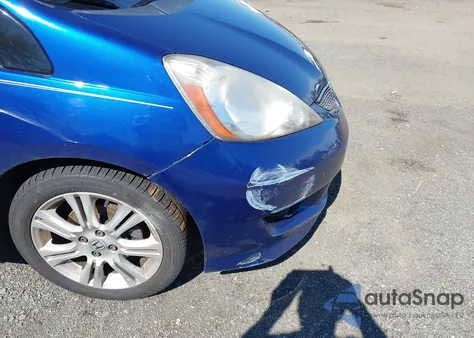 2010 Honda Fit Sport z USA, uszkodzony, nr VIN JHMGE8H46AC007975